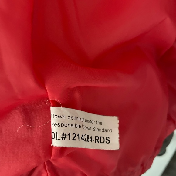 Down Northface jacket with hood and removable fur trim - Picture 4 of 5